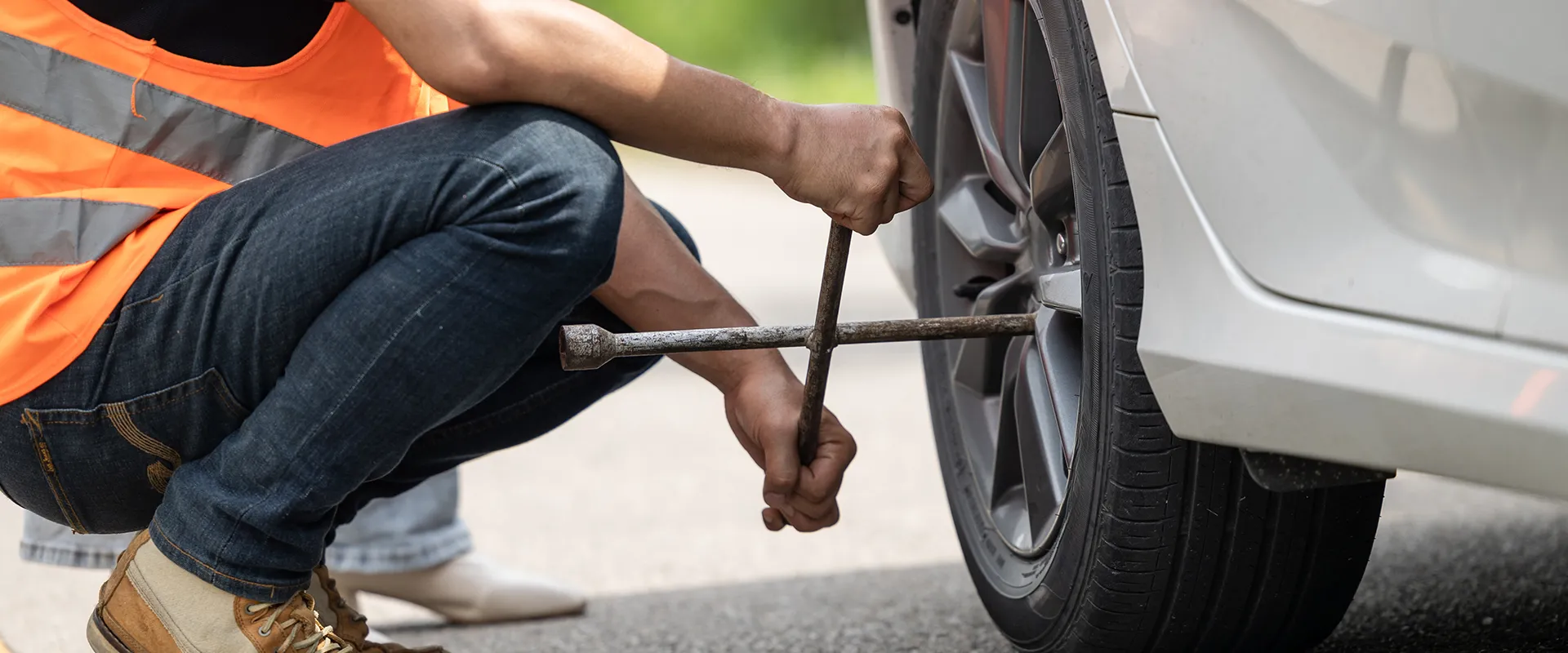 Roadside Assistance near Houston, TX